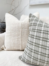 Load image into Gallery viewer, MOSS