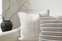 Load image into Gallery viewer, SALCOMBE