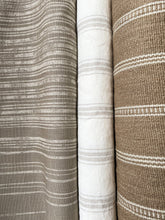 Load image into Gallery viewer, MONTY