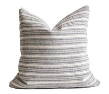 Load image into Gallery viewer, SALCOMBE